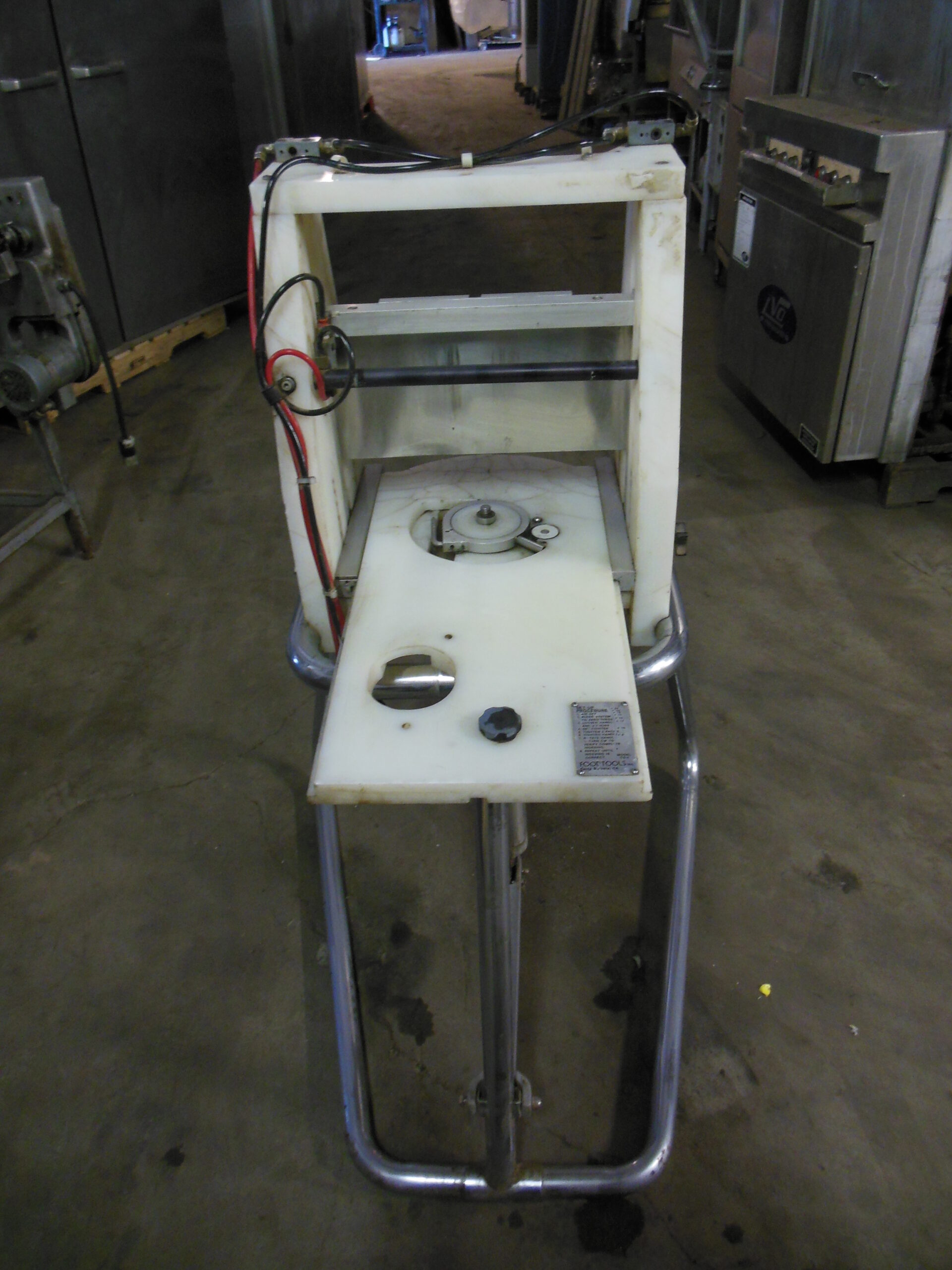 Food Tools Inc. Round Cake and Pie Cutting Machine CS-4
