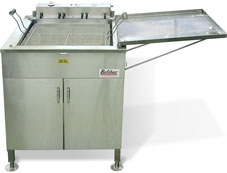 Belshaw 624 Open Kettle Electric Donut Fryer