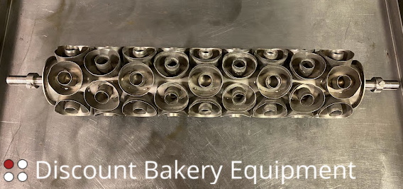 2.5″ Round Donut Rotary Cutter, 22.5″ L (#61)