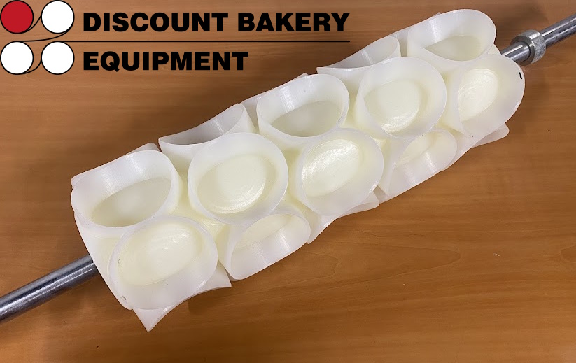 2.75″ Round Bismark Rotary Cutter, 14.5″ L (#76)