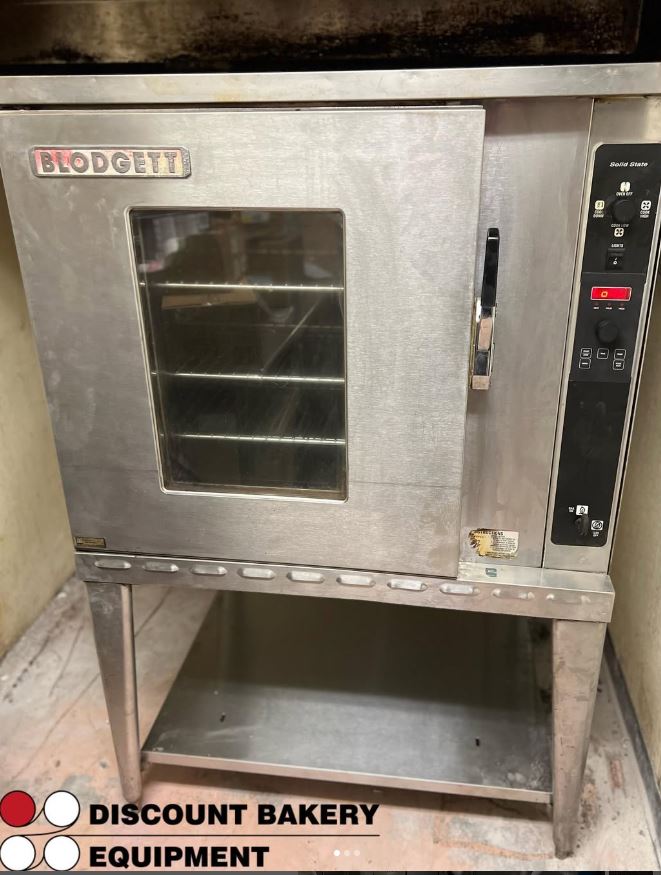 Blodgett AC500 Vertical Fired Gas Convection Oven with EXTRA Capacity, Rebuilt