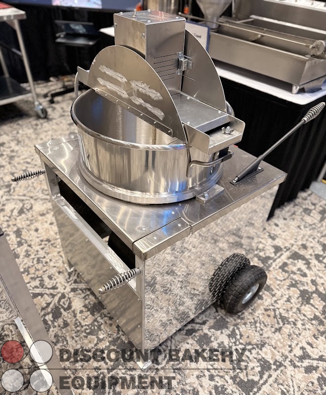 DBE 80Qt Kettle Corn Machine with Auto Stirrer