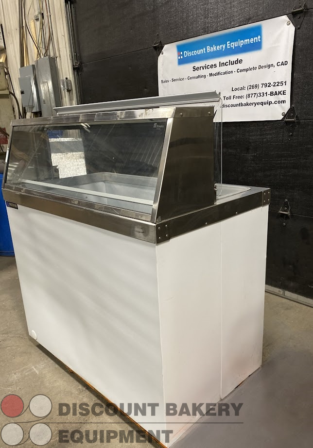 Master-Bilt DD-46 48-1/4” Ice Cream Dipping Cabinet w/ 12 Tub Capacity, Used